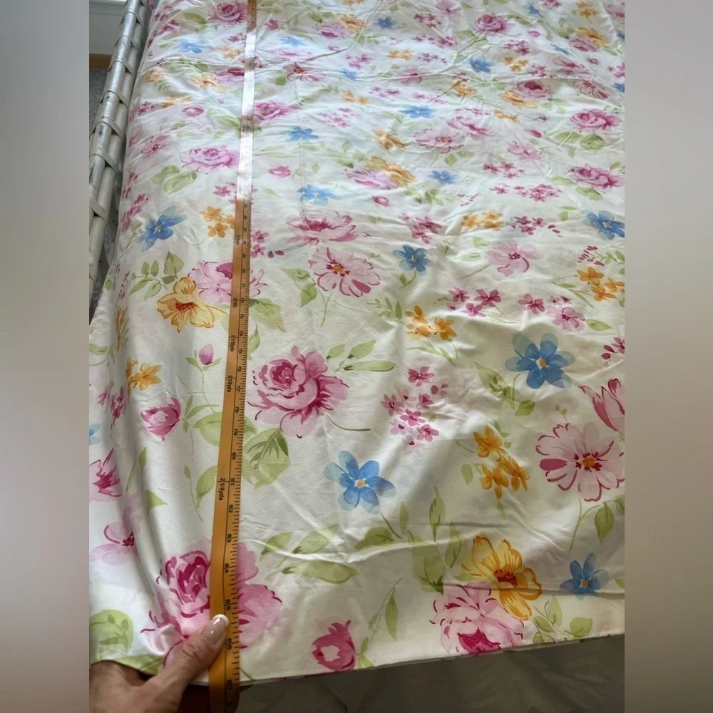 Pottery Barn Kids | Floral Twin Duvet Cover | Button Close | Pink Cabbage Roses